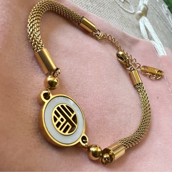 Bracelet 18K Gold Plated Stainless Steel, Mesh Chain Mother of Pearl Non-tarnish - Picture 1 of 5